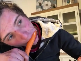 Blowjob with carrot second part