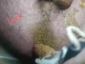 Me solo rubbing and pukeing