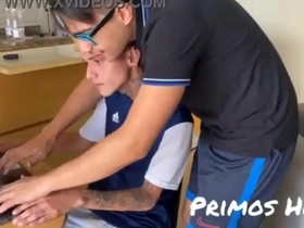 Gabriel do primos hot taca rola em outro novinho
